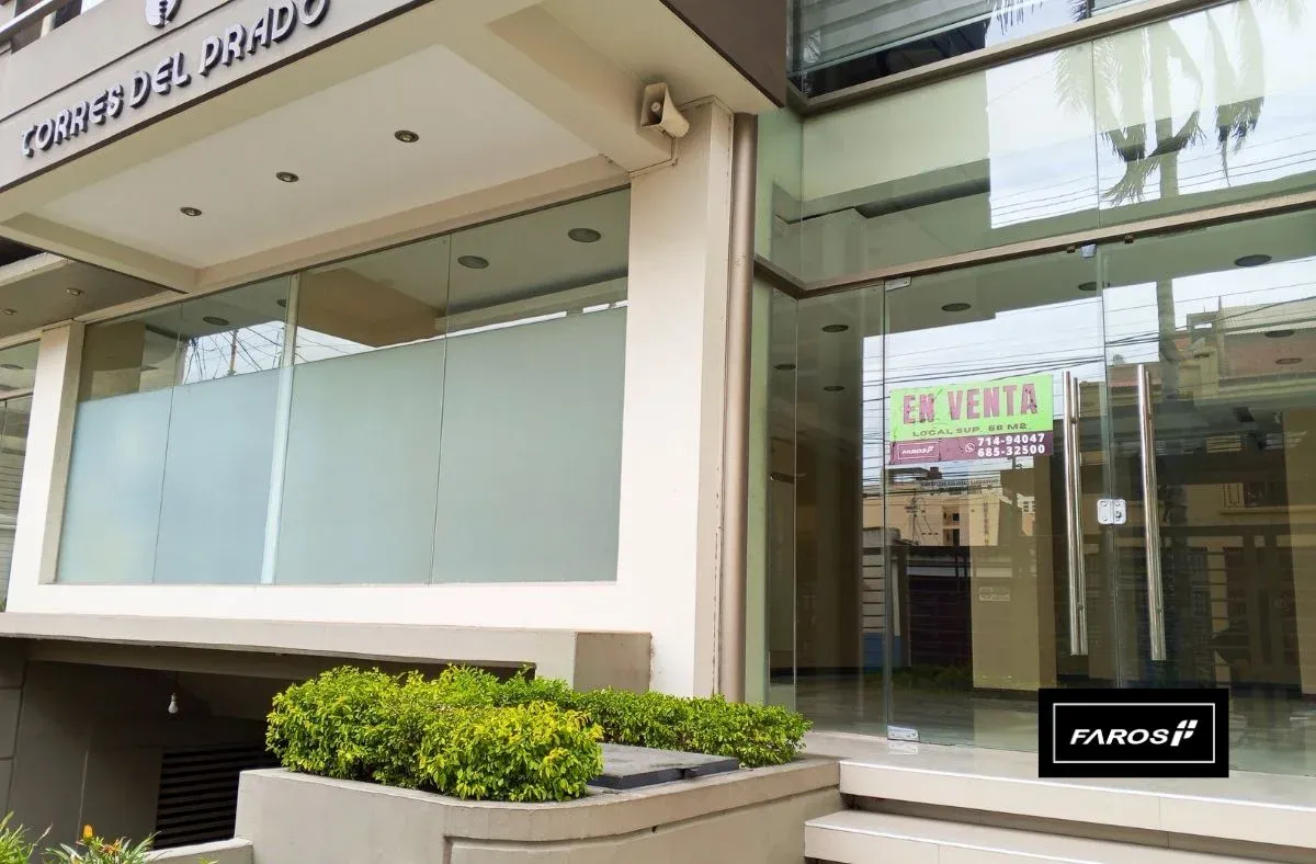 Foto 1 de Local Comercial En Venta Sup 68 M2 A Cuadra De El Prado Y Av. Ramón Rivero