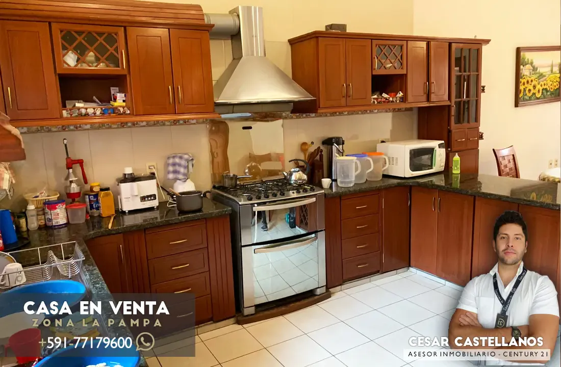 Foto 4 de Casa de lujo con locales comerciales en el centro de Tarija