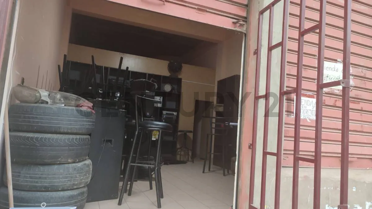 Foto 2 de Tienda Comercial en Anticretico, Zona Parada Tarabuco, Sucre !!!