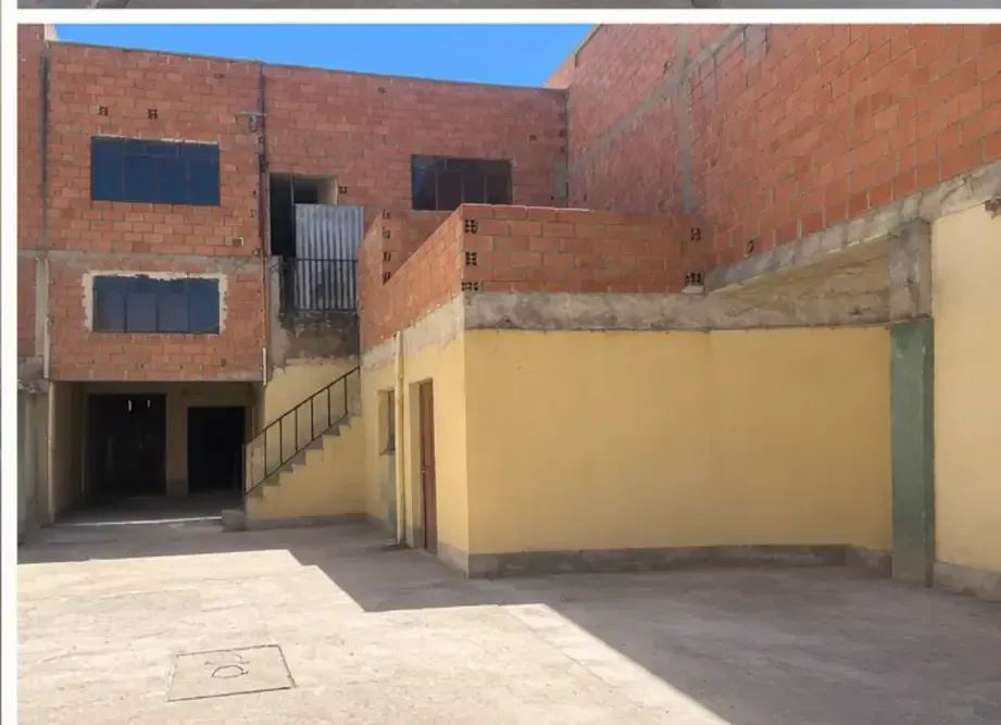 Foto 2 de Terreno Comercial en Ubicación Estratégica – Ballivián