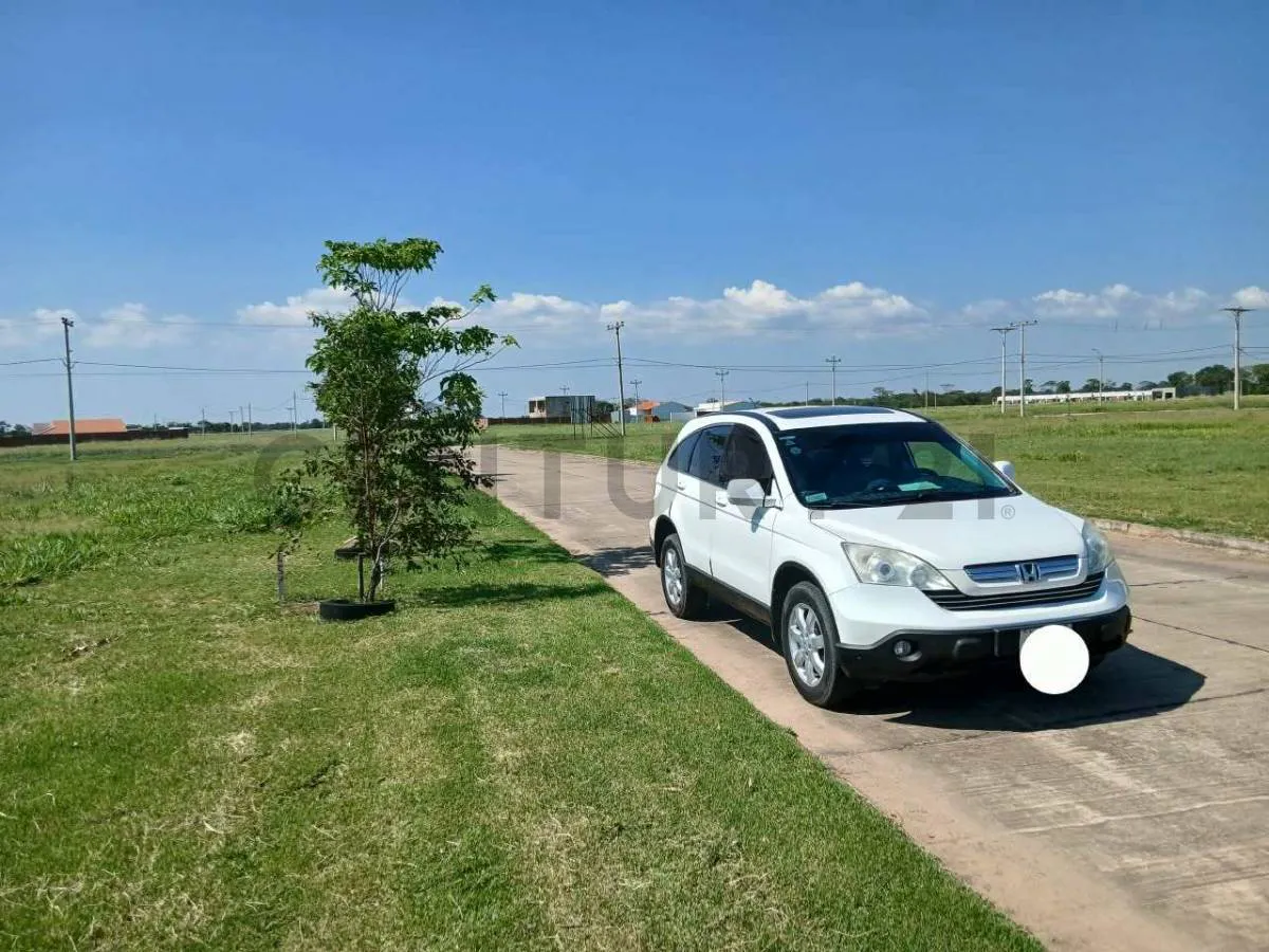 Foto 2 de Terreno en Venta Urbanizacion La Herradura Zona Este