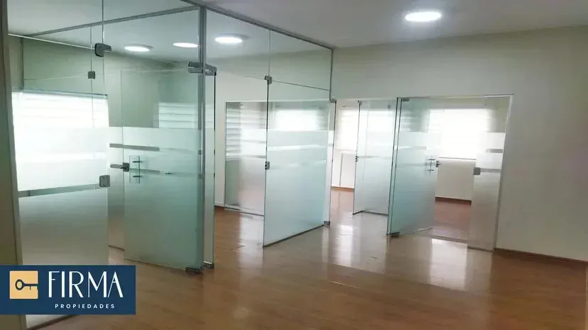 Foto 2 de Casa Comercial en Alquiler en Calacoto