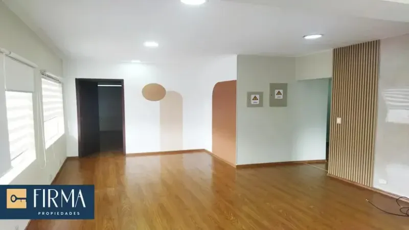 Foto 7 de Casa Comercial en Alquiler en Calacoto