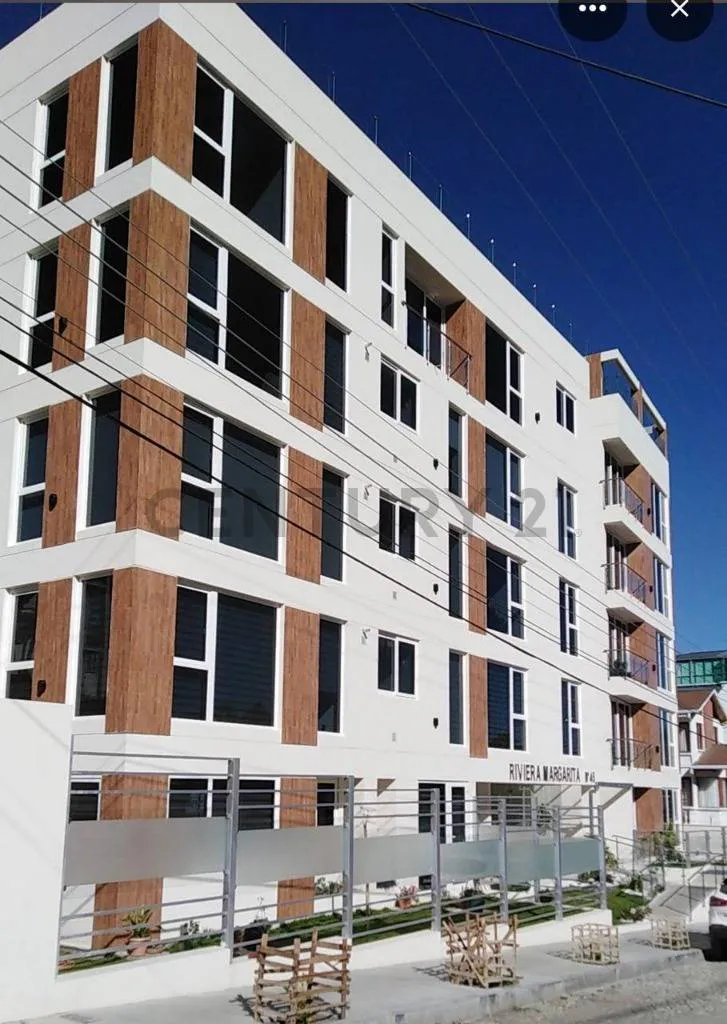 Foto 1 de Departamento de Un Dormitorio en Alquiler – 88,49 M² Edificio Riviera Margarita