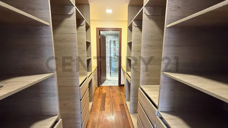 Foto 16 de Departamento de Un Dormitorio en Alquiler – 88,49 M² Edificio Riviera Margarita