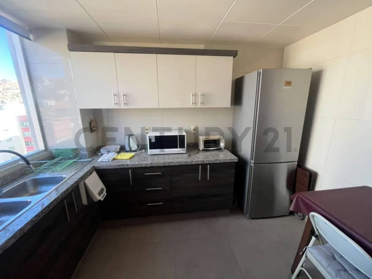 Foto 4 de Departamento de 1 Dormitorio Totalmente Amoblado, Torre Titanium II Obrajes