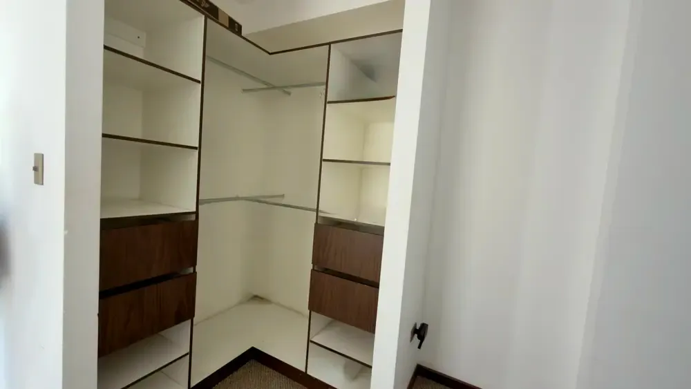 Foto 2 de ✨ Departamento Amoblado en Alquiler | Excelente Ubicación, Luz Natural y 2 Balcones