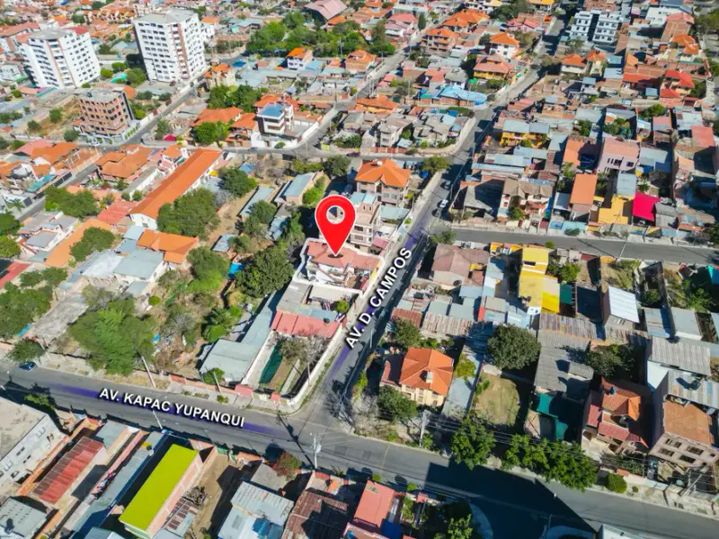 Foto 10 de Casa en Venta con Tienda - Zona Temporal