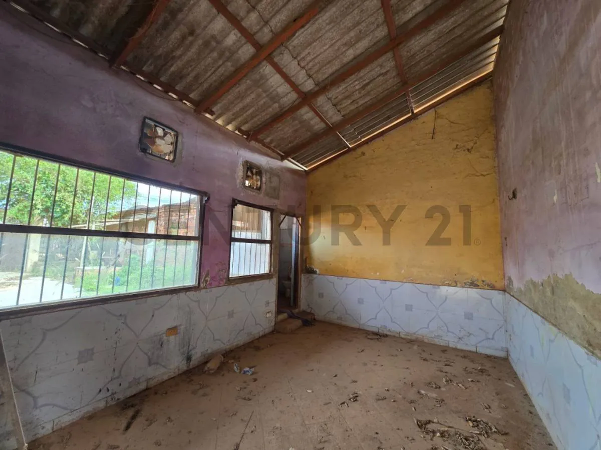 Foto 17 de En Excelente Ubicación, a Precio de Terreno, para Remodelación!!