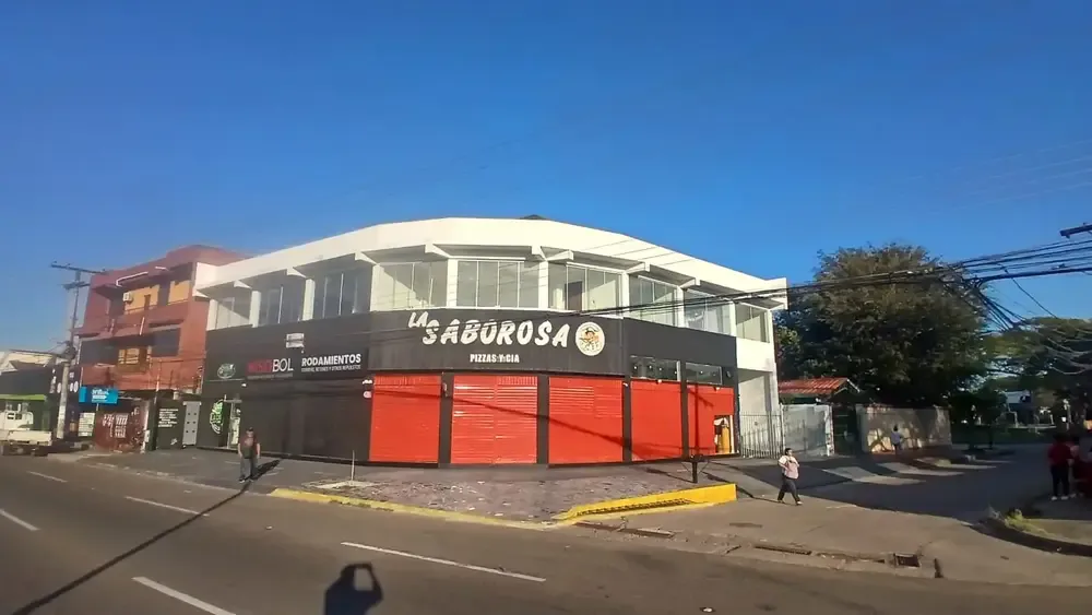 Foto 15 de Edificio Comercial en El 4to Anillo y Av. Virgen de Cotoca