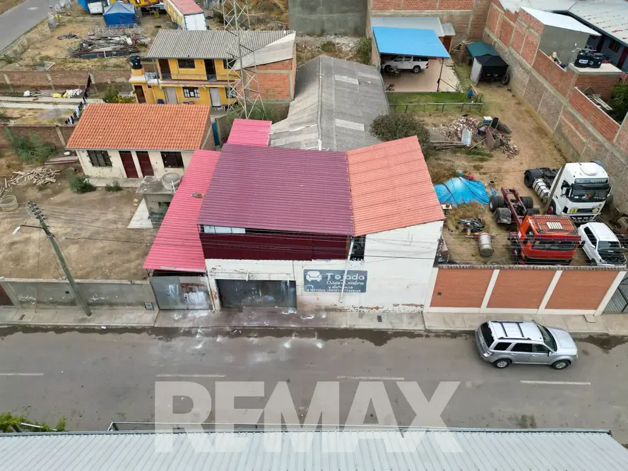Foto 1 de Galpon en Venta - Zona Alalay Sud