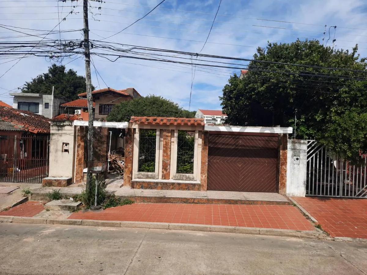 Foto 5 de Casa en Venta | Excelente Potencial Comercial- Precio de Terreno