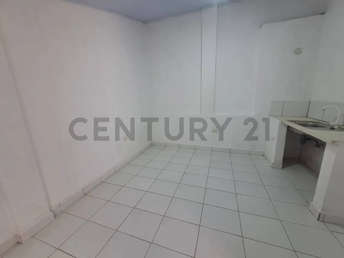 Foto 4 de Monoambiente con Aire Acondicionado Centrico, Cercado Beni