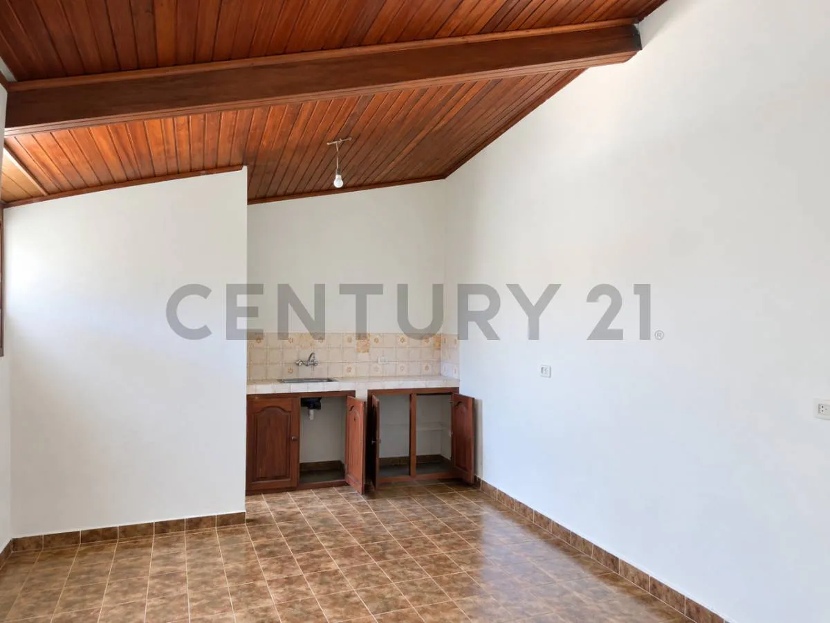 Foto 3 de En Zona Céntrica y Comercial!!