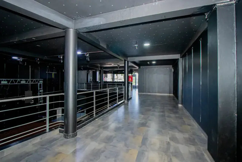 Foto 19 de Edificio con Discoteca y Departamentos en Punata - en Venta