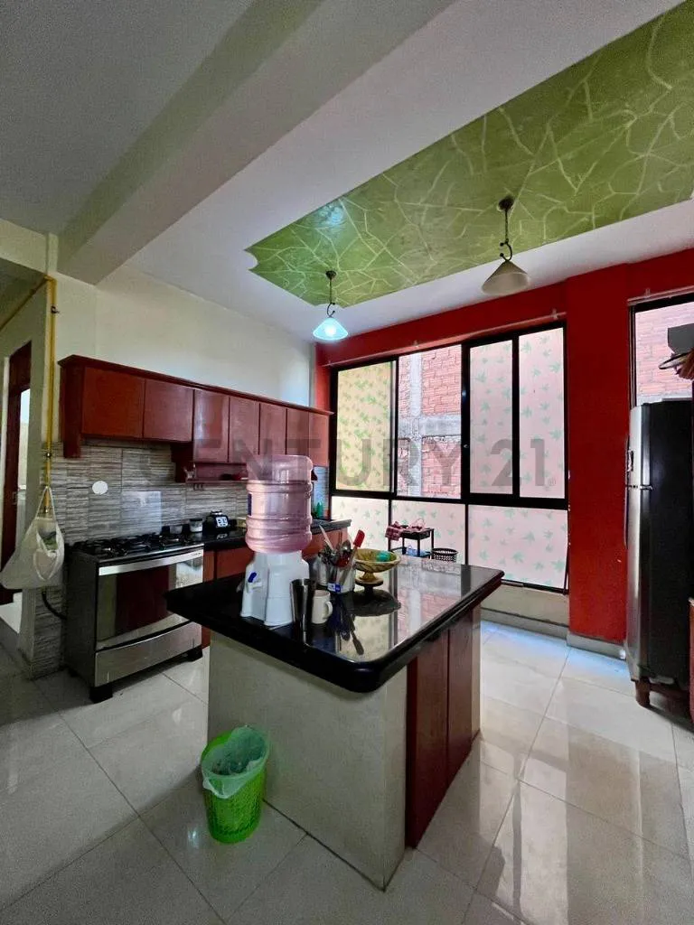 Foto 7 de Edificio en Venta -Vivienda y Comercio