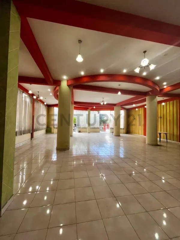 Foto 8 de Edificio en Venta -Vivienda y Comercio