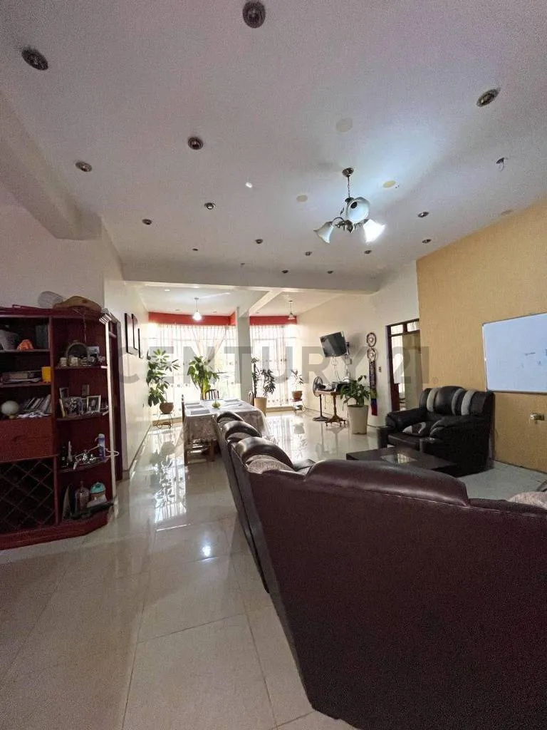 Foto 6 de Edificio en Venta -Vivienda y Comercio