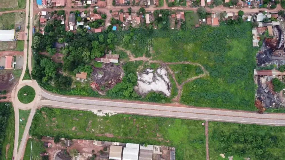 Foto 2 de Terreno Comercial en Venta San Ignacio de Velasco Frente al Campo Ferial