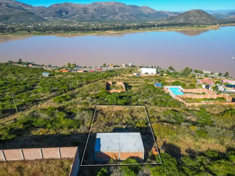 Foto 1 de Terreno en Venta Frente a La Laguna de La Angostura