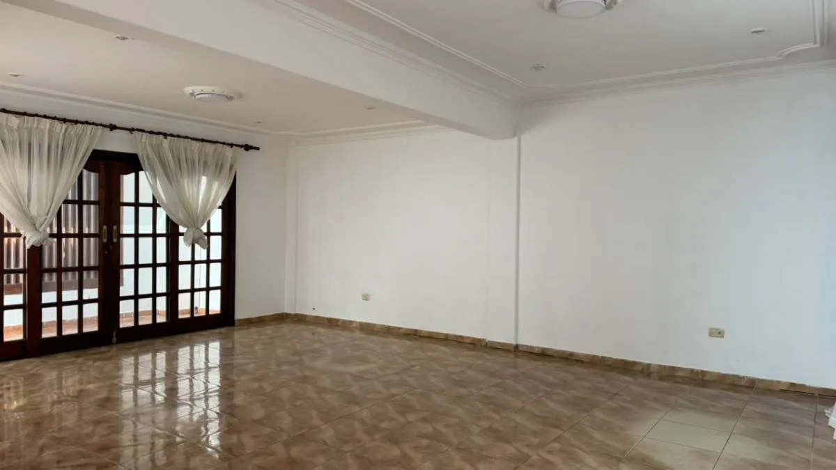 Foto 5 de CASA EN ALQUILER, EQUIPETROL