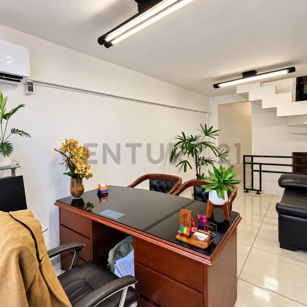 Foto 5 de Oficina en venta en edificio empresarial zona centro