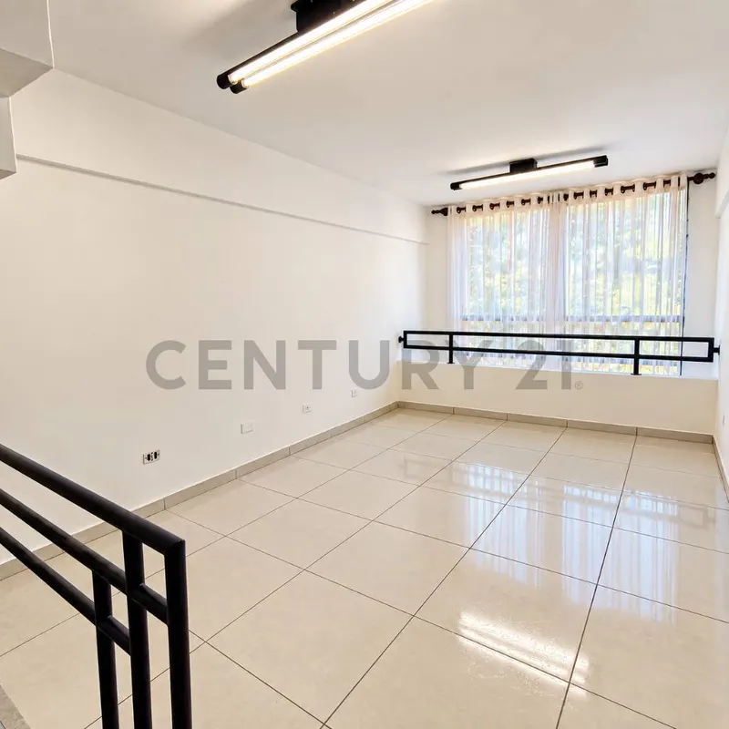Foto 8 de Oficina en venta en edificio empresarial zona centro