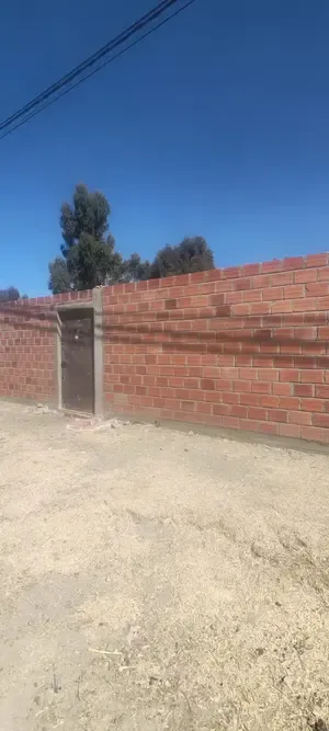 Foto 2 de En Venta Terreno en Esquina de 348m2