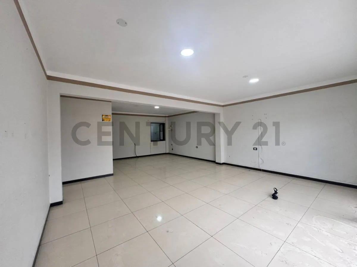 Foto 1 de En Alquiler Local Comercial con Cocina - B/ San Jorge I - Bs.-2.000