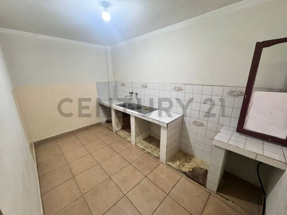 Foto 4 de En Alquiler Local Comercial con Cocina - B/ San Jorge I - Bs.-2.000