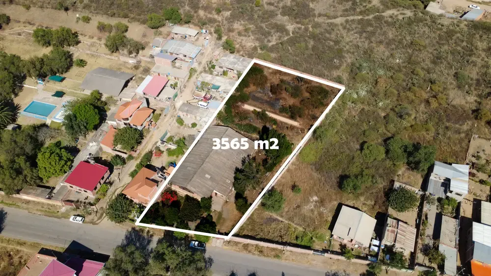 Foto 1 de Terreno Comercial Sobre Av. Simón Bolívar - Sipe Sipe con Alto Potencial