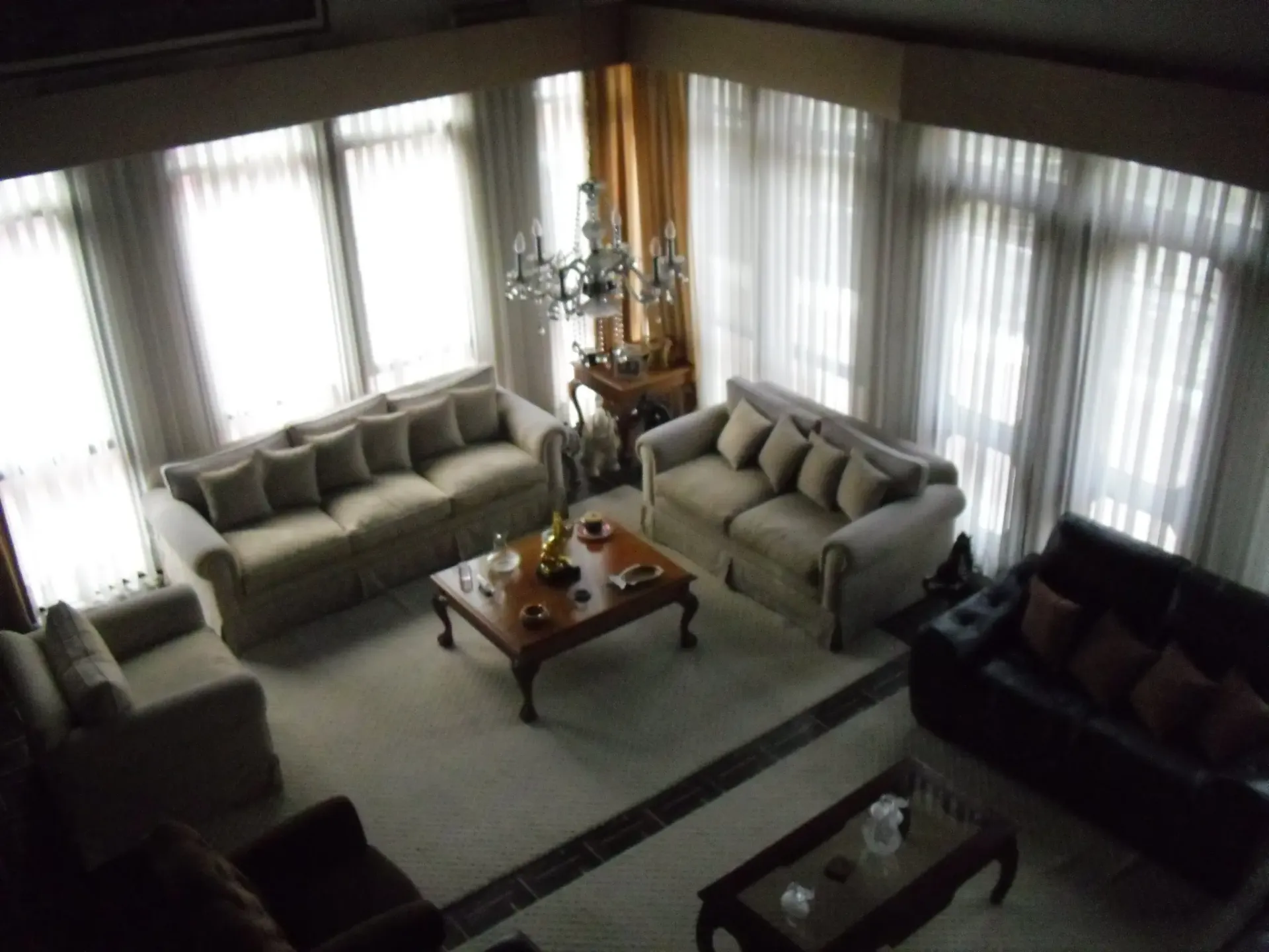Foto 1 de Elegante y Cómoda Casa