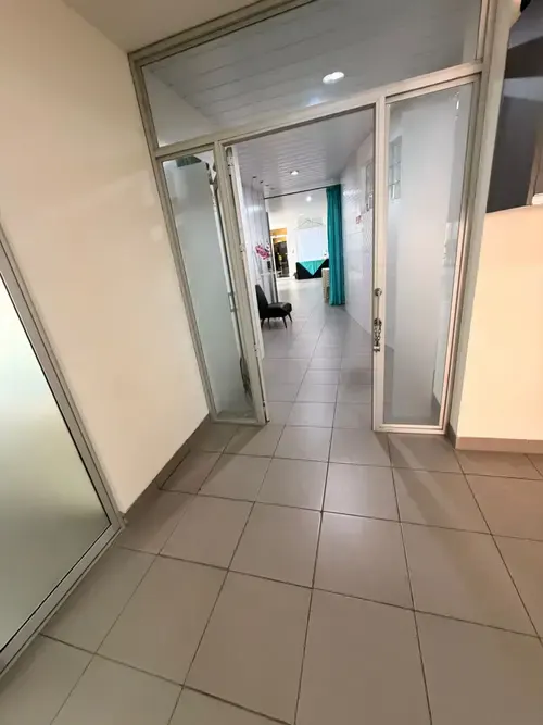 Foto 11 de Local comercial en venta