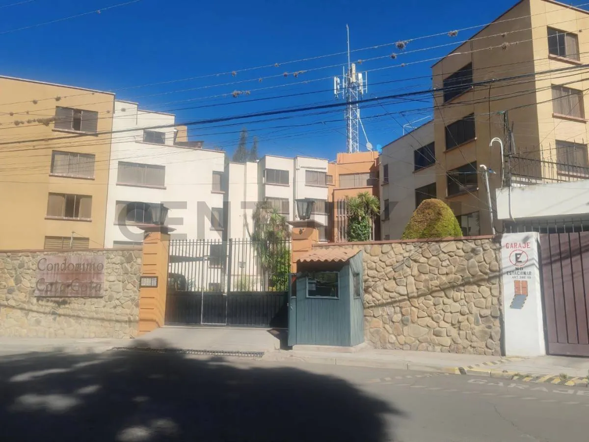 Foto 1 de Venta Garzonier y parqueo Condominio Cota Cota, Laguna Cota Cota