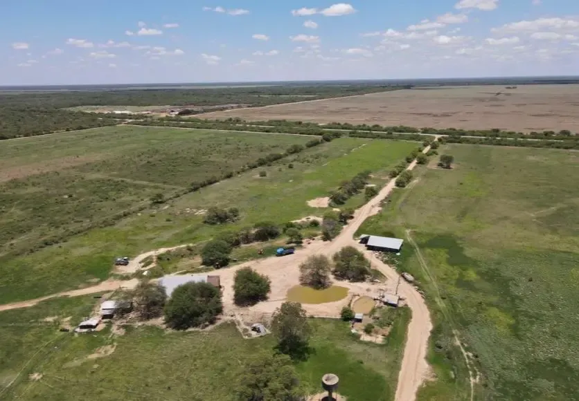 Foto 4 de En Venta 1.396 Hectáreas Agrícolas y Ganaderas sobre Carretera