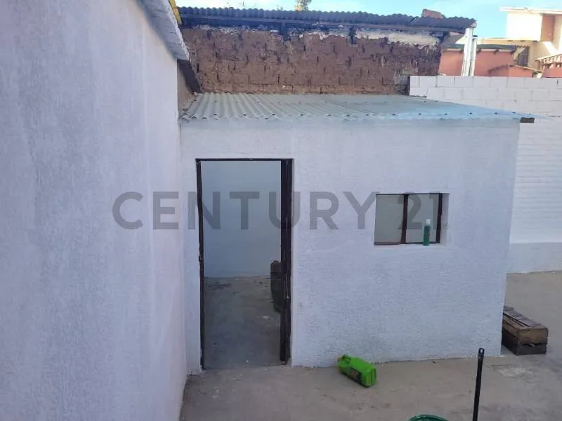 Foto 4 de Casa Comercial en Venta, Calle Guatemala - Zona La Madona