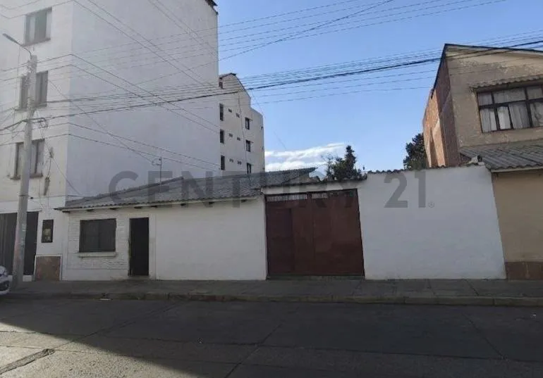 Foto 1 de Casa Comercial en Venta, Calle Guatemala - Zona La Madona
