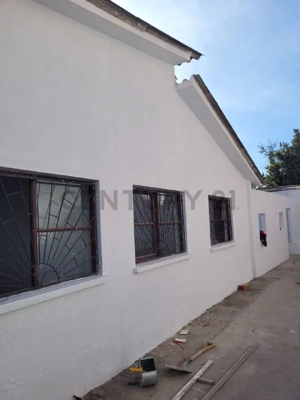 Foto 3 de Casa Comercial en Venta, Calle Guatemala - Zona La Madona