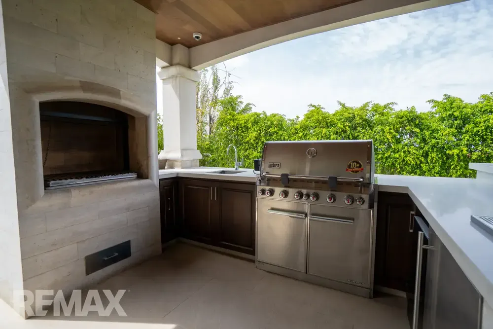 Foto 17 de Hermosa Casa en Venta - Urb El Bosque Sur