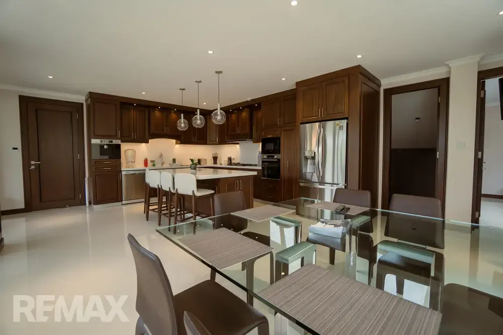 Foto 9 de Hermosa Casa en Venta - Urb El Bosque Sur