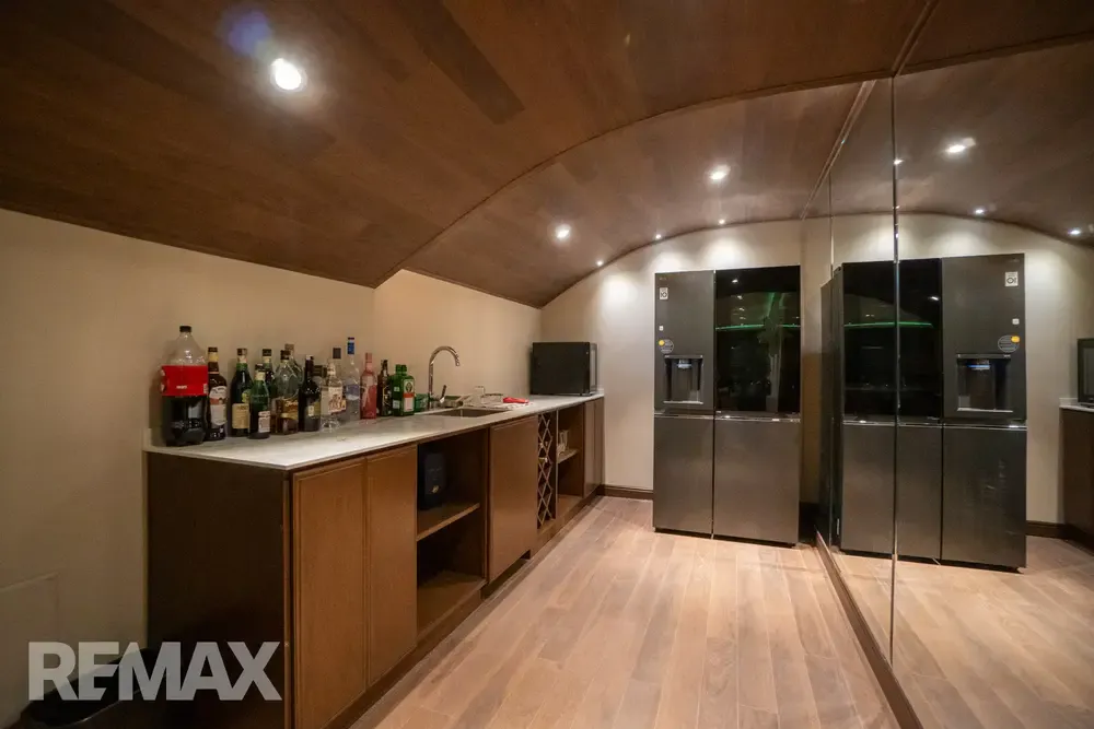 Foto 13 de Hermosa Casa en Venta - Urb El Bosque Sur