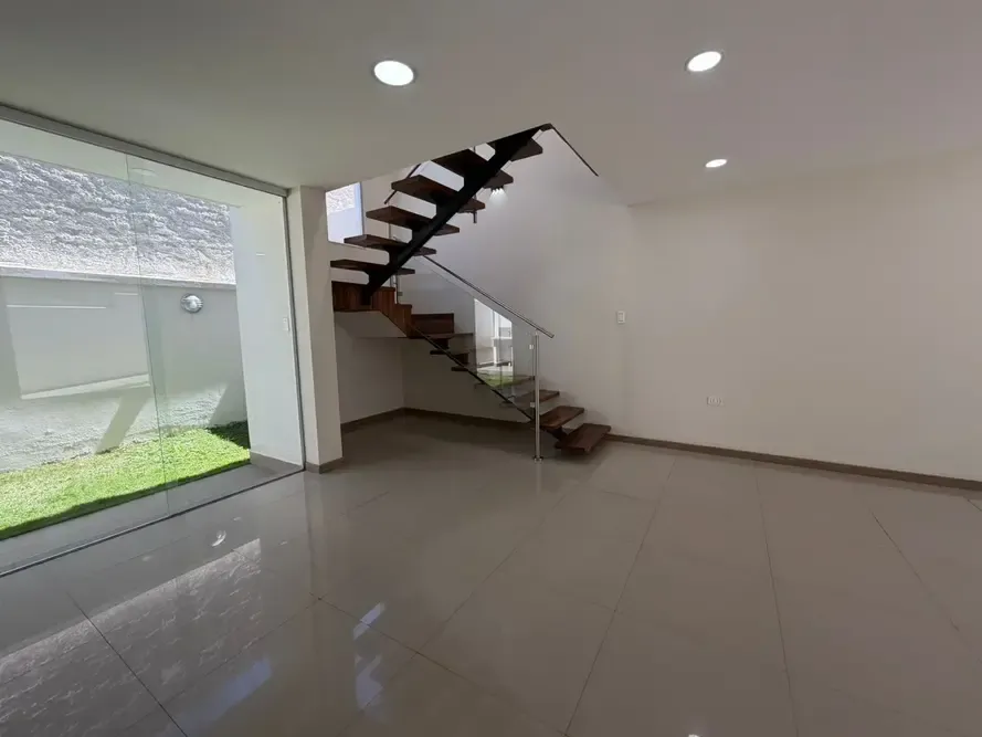 Foto 2 de Casa en Venta en Condominio, a Estrenar - Zona Norte, Temporal Pampa