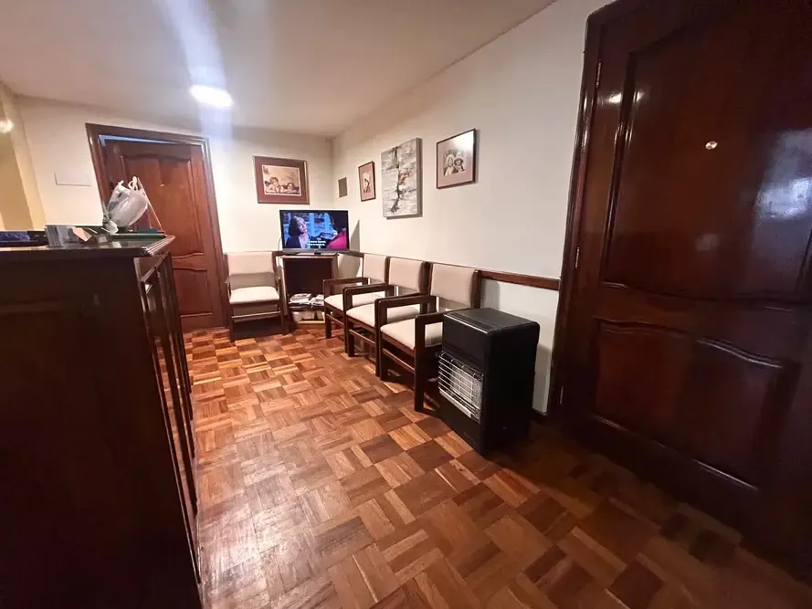 Foto 8 de Consultorio Médico en Alquiler – Edificio Manantial