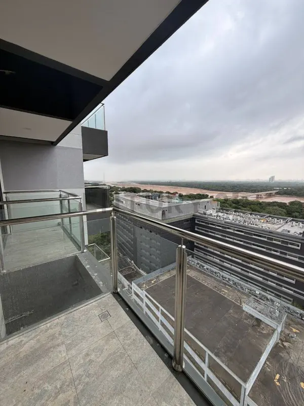 Foto 9 de Departamento en Venta – Urubó Torres In Tower Piso 12