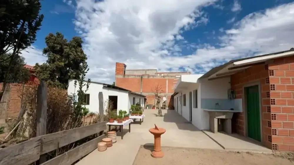 Foto 3 de Terreno en venta de 349,2 m² en avenida principal del noroeste de Tarija