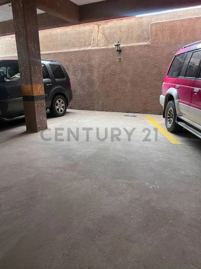 Foto 8 de Local Comercial Duplex en Alquiler