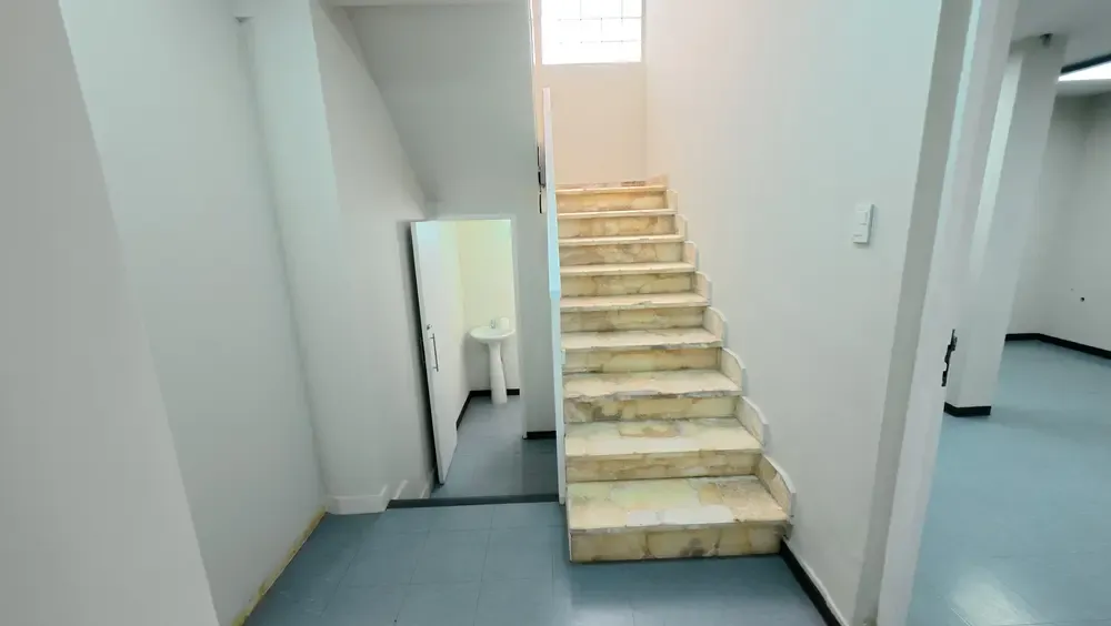 Foto 4 de Oficina Independiente en Alquiler Sobe Av. Ramón Rivero