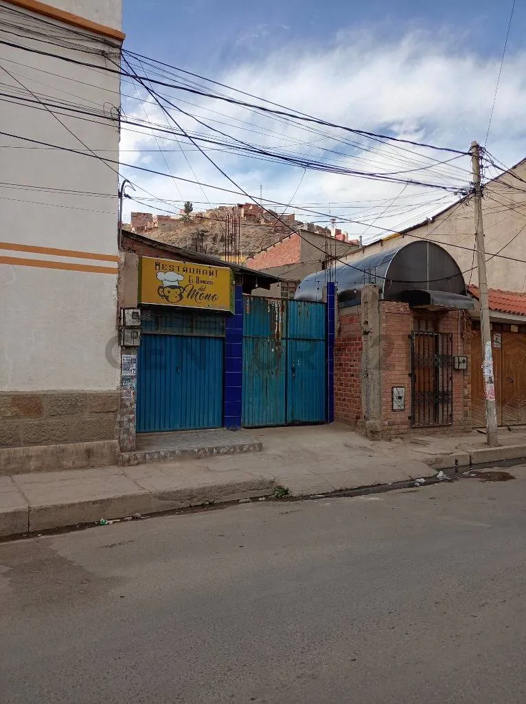 Foto 10 de Casa Amplia en venta perfecta para inversión