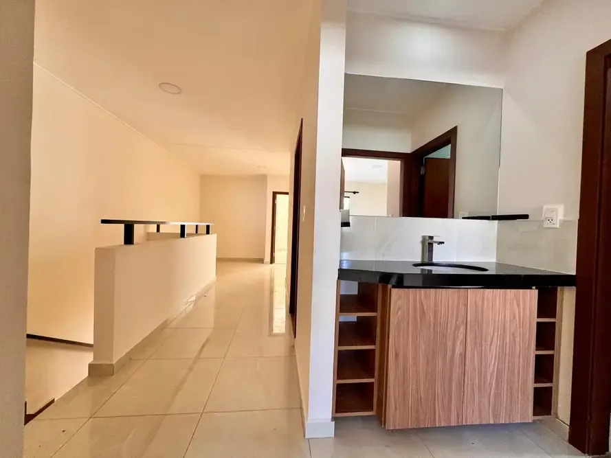 Foto 14 de Casa en Pre Venta con 4 Habitaciones - Zona Norte 7° Anillo