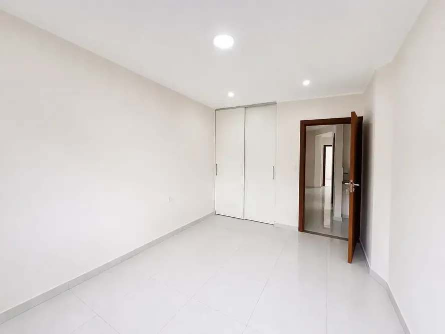 Foto 13 de Casa en Pre Venta con 4 Habitaciones - Zona Norte 7° Anillo